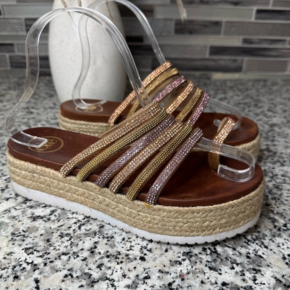 EXE | Women's Multi-Color Strappy Platform Sandals Size 37